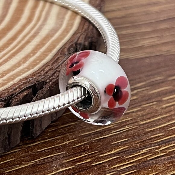 Pandora Red Poppy Murano Glass Charm Bead - Picture 5 of 5